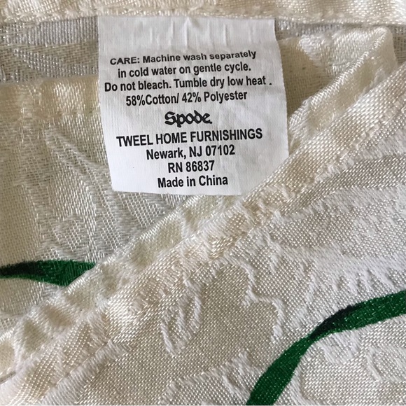 SPODE Set Of Two Christmas Tree Print Holiday Tableware Cloth Dinner Napkins - Picture 5 of 8